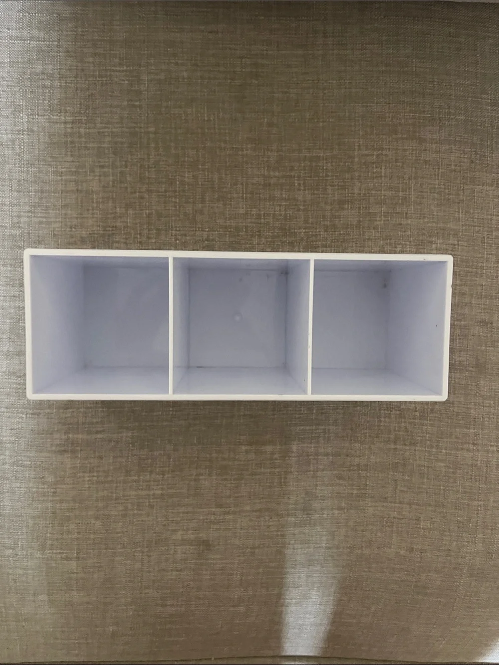 White 'Face Eyes Lips' Makeup Brush Holder